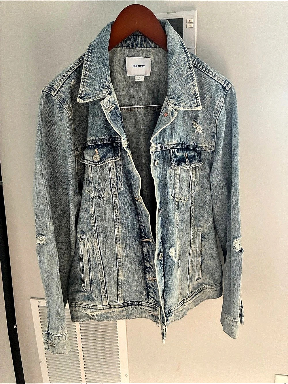 Old Navy Distressed Light-Wash Denim Jacket Blue Size XL
